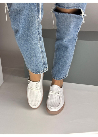 Белые 387 мокасины кожаные белые с перфорацией KDSL