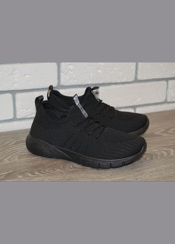 Черные демисезонные кроссовки текстильные подростковые черные SWIN SHOES
