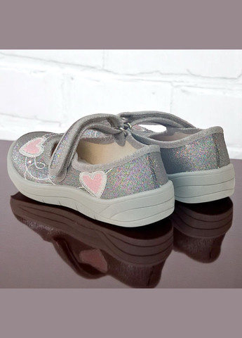 Ортопедичні закриті тапочки капчики на липучці для дівчинки зміна в садок Валді Waldi (332625413)