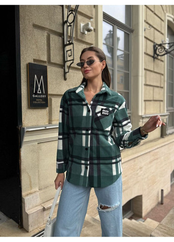 Зеленая рубашка Fashion