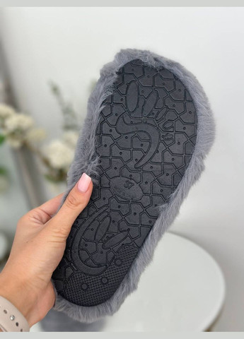 Серые тапочки No Brand
