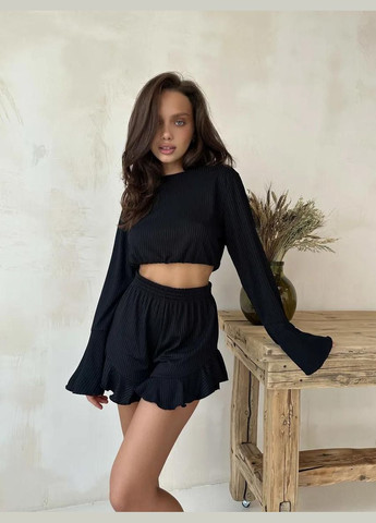 Чорна всесезон піжама жіноча в рубчик зефірка топ з рукавами шортики топ + шорти No Brand Піжамний комплект Зефірка