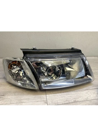 Фары передние Volkswagen Passat B5 1996-2000 (LPVW68) No Brand (381821212)