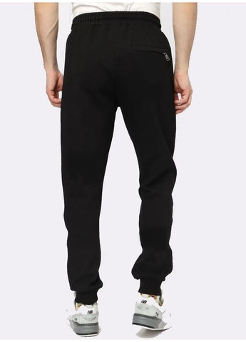 Черные спортивные, повседневный, кэжуал зимние брюки Armani Exchange