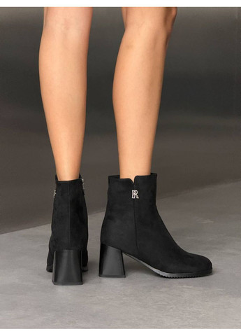 Чорні зимня стильні жіночі ботильйони No Brand
