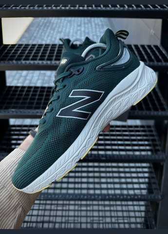 Темно-зеленые всесезонные мужские кроссовки No Brand