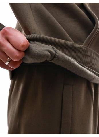 Оливковий (хакі) зимній костюм спортивний чоловічий No Brand