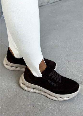 Замшеві кросівки з шнурівкою та дизайнерською підошвою INNOE Кросівки коричневі демісезони (360245275)