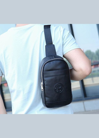 Чоловіча шкіряна сумка-слінг на груди, стильна барсетка кроссбоді чорна (sku_728Р) No Brand (346078152)