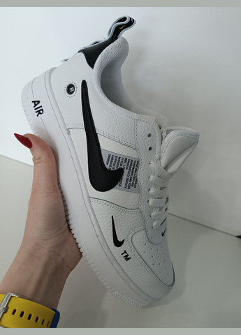 Чорно-білі Осінні кросiвки Nike