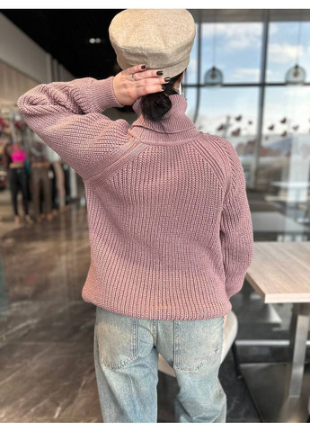 Темно-розовый женский вязаный свитер Osoblyva