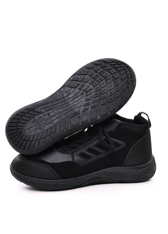 Черные кроссовки мужские K&G