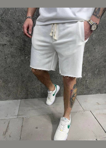 Мужские шорты с карманами цвет белый р.44/46 451573 New Trend (282926336)