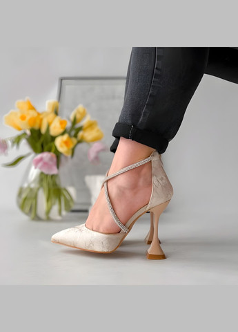 Bashili Женские туфли на каблуке 1547 Бежевые бежевый з текстиль, — демисезон (338370921)