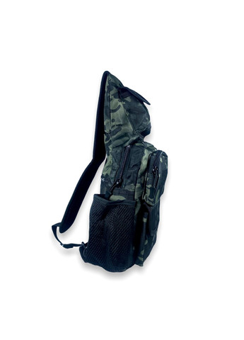 Сумка через плечо, слинг, один отдел, карман на обороте, USBслот, 45*20*8 см, камуфляж, черно-зеленый Xiu Xian Bag (285815025)