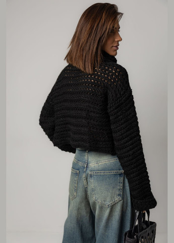 Чорний демісезонний укорочений светр з ажурної в'язки Lurex