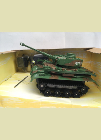 Танк Р/К XJ15/6A на аккумуляторе,светится 2цвета No Brand (301649020)