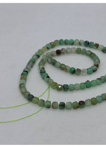 Хризопраз на нитці без застібки 4*4 мм 40 см Зелений No Brand (368561641)