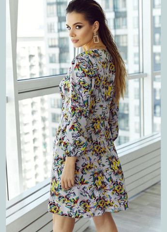 Светло-серое платье на затенке мини софт яркий принт на светло-сером Vovk