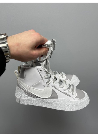 Сірі Осінні кросівки чоловічі nike blazer mid x sacai grey white найк блейзер No Brand