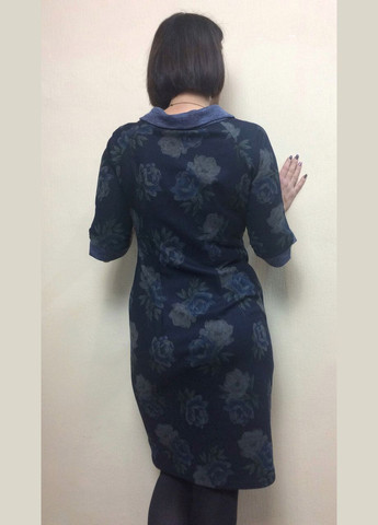 Синее кэжуал платье-футляр темно-синее с розами п244 2 Льва