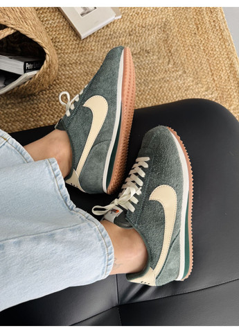 Кросівки жіночі і чоловічі Nike Cortez Vintage Green Gum Suede | Найк Кортез Вінтаж зелені No Brand зелені демісезони (371276860)