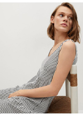 Чорна сукня весняно-літня MNG