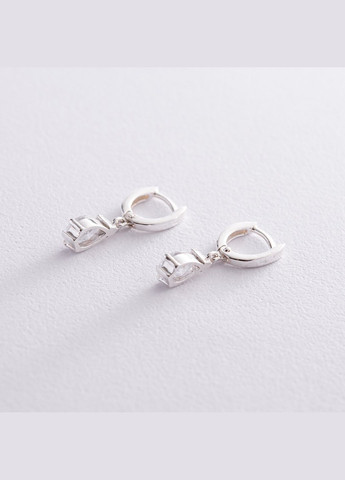 Срібні сережки з фіанітами 121010 Oniks (264022622)