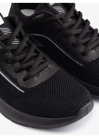 Женские кроссовки 1101104 Buts чёрные демисезоны (322028015)