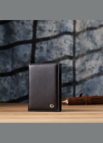 Стильная обложка на паспорт универсального формата из натуральной кожи 23078 Черный st leather (331907612)