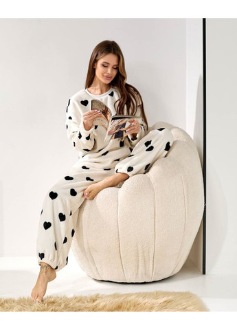 Молочная зимняя пижама женская махровая кофта + брюки Style Point