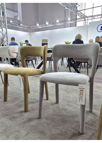 Стілець кухонний VICO WIND сірий 84 VICOWSZ Signal (372178301)