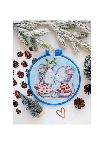 Набор для вышивки крестиком "Влюбленные мыши" AHM-017 с пяльцами No Brand (339778693)