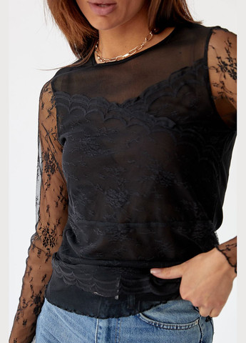 Чёрная элегантная блуза из тонкого кружева Lurex