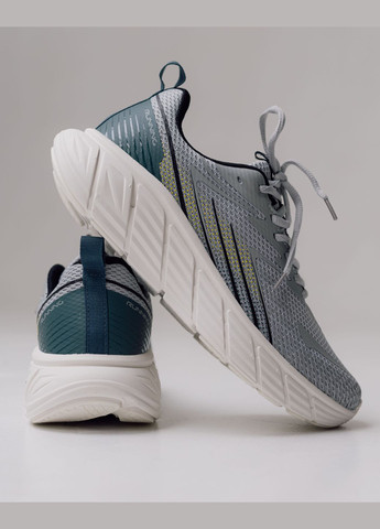 Светло-серые всесезонные кроссовки мужские текстиль Restime