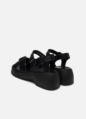 Жіночі босоніжки на платформі колір чорний CB-00233340 Yuki (319046078)