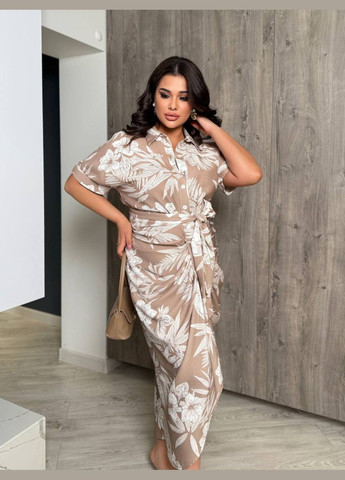 Бежевое деловое, кэжуал, коктейльное, вечернее женское платье рубашка No Brand