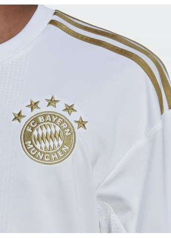 Біла футболка adidas