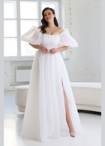 Белое вечернее платье а-силуэт Lolita однотонное