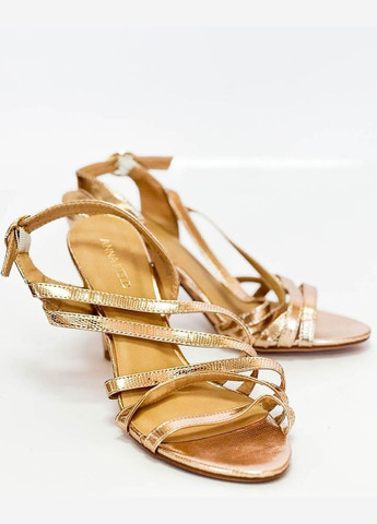 Золотые босоножки Anna Field