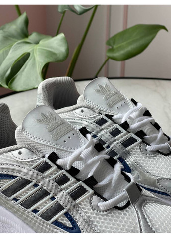 Білі Осінні кросівки чоловічі аdidas ozmillen white silver black if4015 No Brand