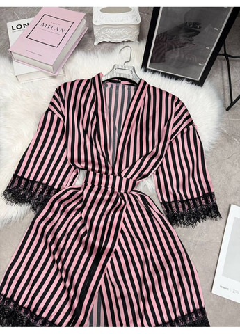 Жіночий шовковий халат в смужку з мереживом MonCher (370865012)