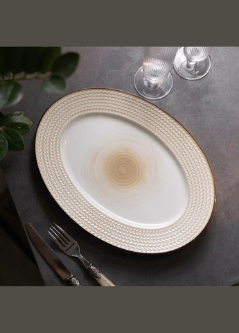 Блюдо керамічне овальне 33*24,5 см в стилі ретро, білий TS Kitchen (322594464)