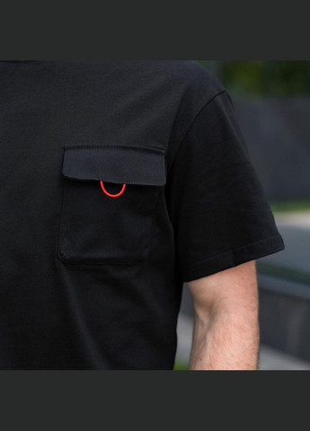 Черная стильная футболка классического кроя с карманом на груди с коротким рукавом Vakko