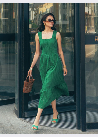 Зеленое кэжуал зелёное платье из прошвы без рукавов клеш Dressa однотонное