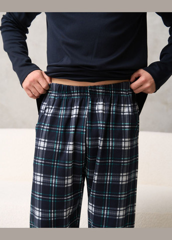 Піжама чоловіча бавовняна в синьому кольорі. Чоловічий комплект зі штанами в клітинку - батал Tom John (311600050)