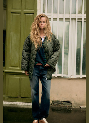 Оливкова демісезонна стильна куртка пуховик водонепроникна куртка-піджак Zara водонепроникна оверсайз пуховик