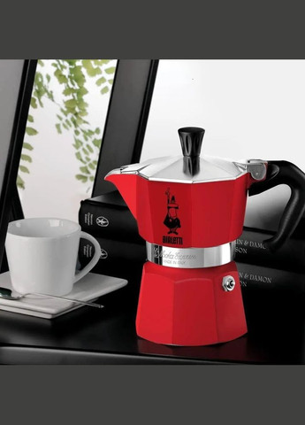 Гейзерная кофеварка Moka Express 130 мл. 3 чашки Красная (R-14240-VS) Bialetti (303348020)