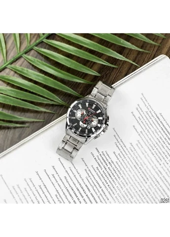 Годинники чоловічі Curren 8363 сріблясті з хронографом і календарем No Brand (400975429)
