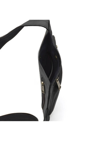 Чоловіча шкіряна нагрудна сумка TARWA (315870133)